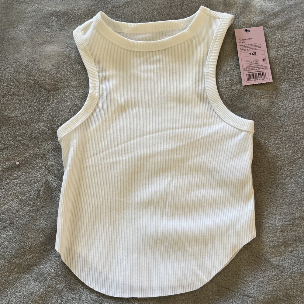 Teen New Target Lot Of 12 Girls Tank Tops White Shirts Size X small